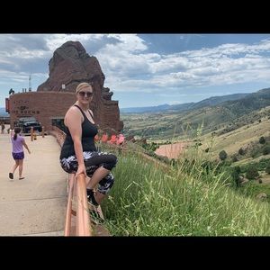 Meet your Posher, Erca